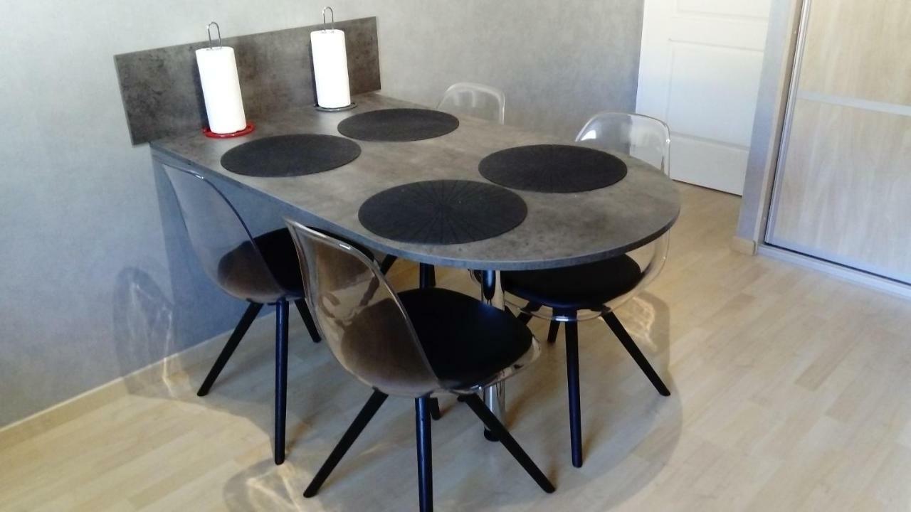 L'Esthelio Apartment Amberieu-en-Bugey Luaran gambar